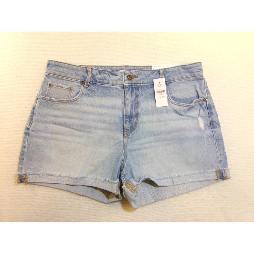 LOFT The Roll Short Light Wash Curvy Mid Rise Denim Shorts‎ Size 30/10 NWT